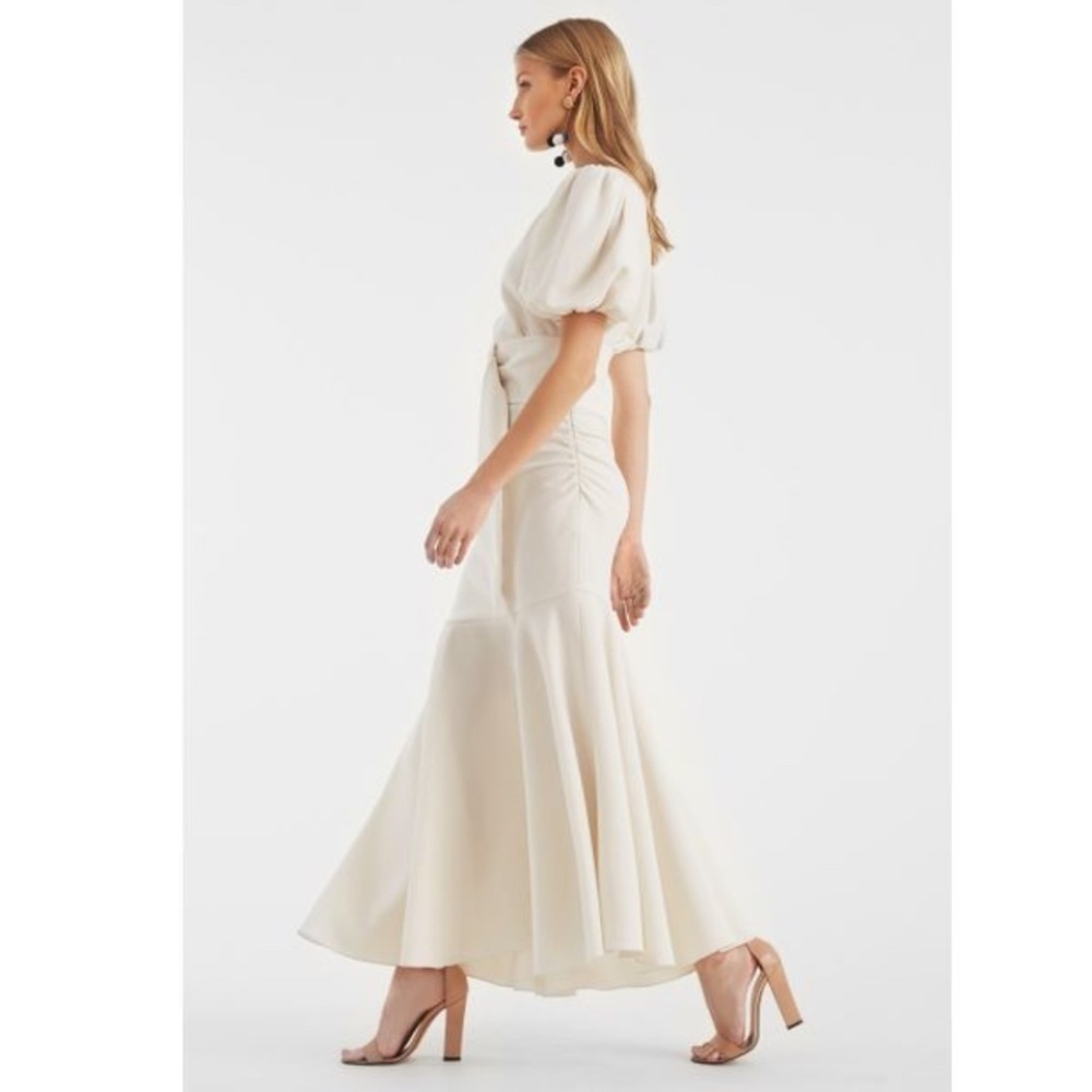 NWT $650 Sachin & Babi Elegant Cream Maxi Dress with Puff Sleeves size 8 - Picture 2 of 4